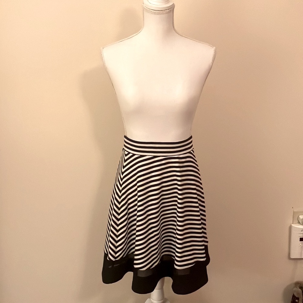 iNC International Concepts A-line skirt XS